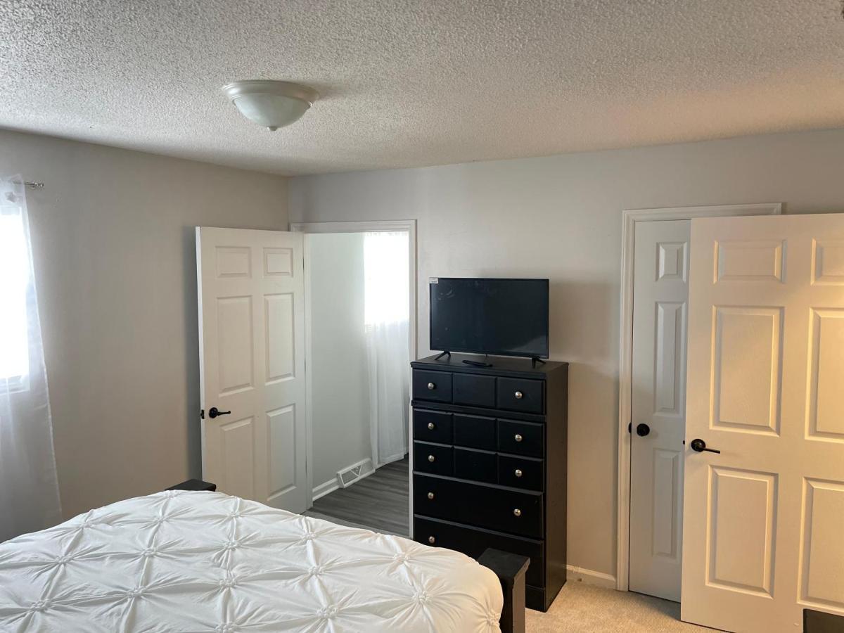 Spacious 1King Bd/2Queen Bd/* 1 Mile From I-85 Lexington Kültér fotó