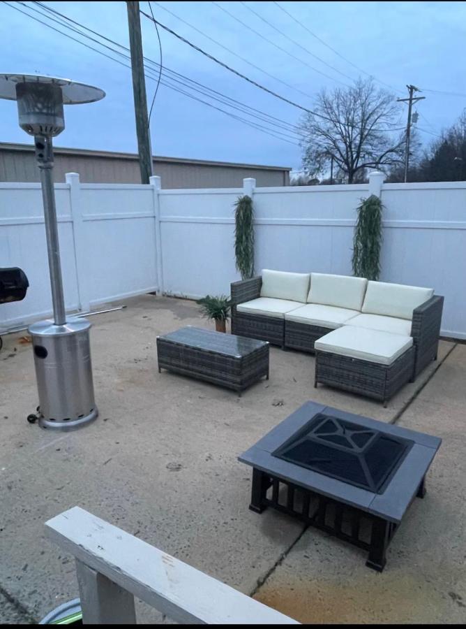Spacious 1King Bd/2Queen Bd/* 1 Mile From I-85 Lexington Kültér fotó